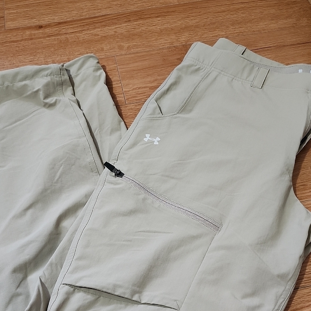 Under Armour Men's Light Khaki Cargo Pants - Picture 5 of 5